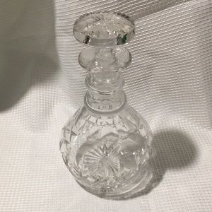 Cut Glass Decanter with Cap